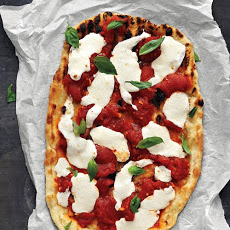 Tomato and Basil Pizza