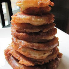 Beer-battered Onion Rings W.cajun Dipping Sauce