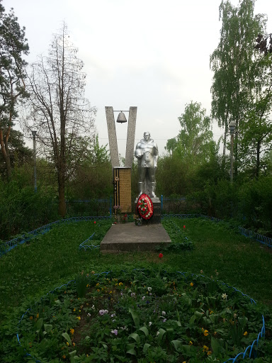 Торфянка. Памятник воинам ВОВ