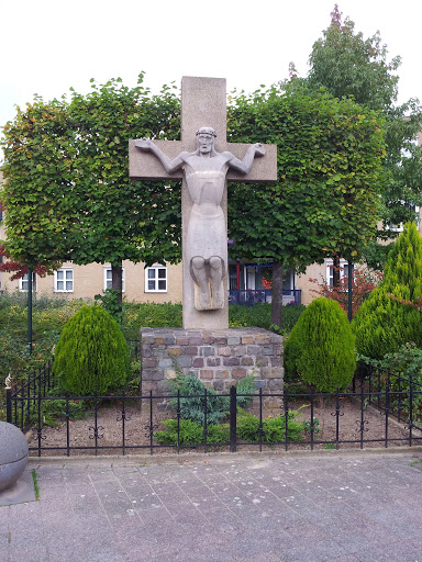 Jesus on Cross Chevremont