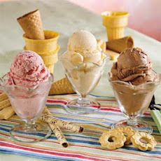 No-Cook Strawberry Ice Cream
