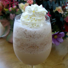 Jenn’s Incredible Honey Chai Frappe