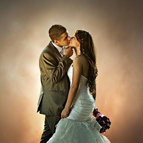 kiss by Ante Gašpar - Wedding Bride & Groom