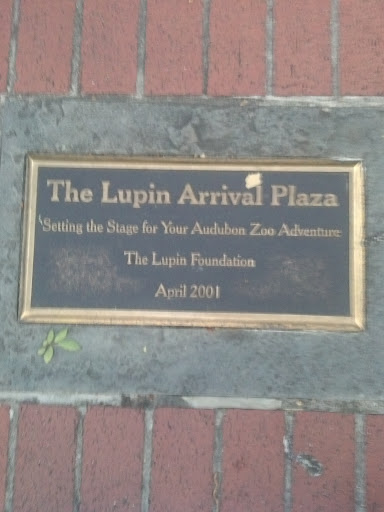 Lupin Arrival Plaza