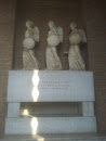 Monumento In Ricordo Dei Postetelegrafonici