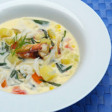 Fresh Corn & Dungeness Crab Chowder