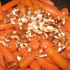 Sweet Carrots With Pecans