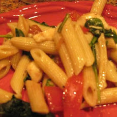 Balsamic-Tossed Pasta With Fresh Tomato, Arugula  and Mozzarella
