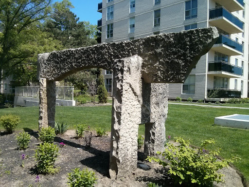Vertica Stone Structure