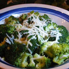 Steamed Broccoli With Olive Oil and Parmesan