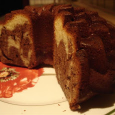 Black & White Swirl Cake