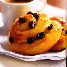 Raisin Brioche Pastries (Pains aux Raisins)