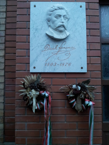 Deák Ferenc emléktábla