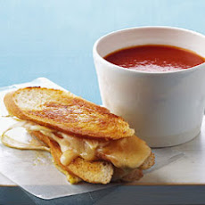 Grilled Cheddar and Fennel Sandwiches with Curry Mayo