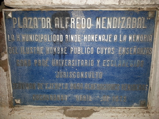Plaqueta Plazuela Alfredo Mendizabal