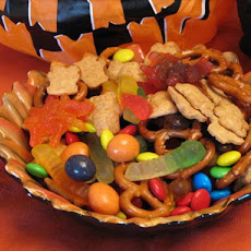 Wiggly Worm Trail Mix