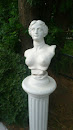 kadın heykeli
