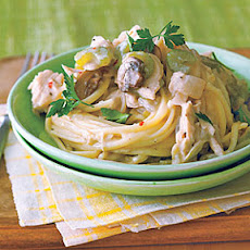Creamy Tuna-and-Mushroom Linguine