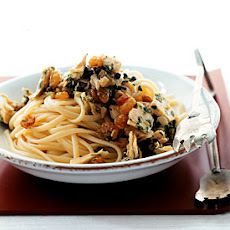 Linguine with Tuna, Capers, and Raisins