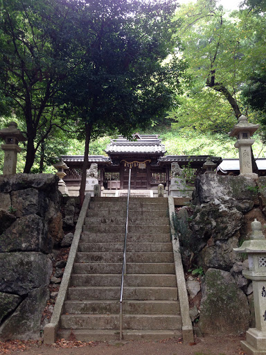八幡神社 社殿