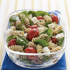 Spinach, Tomato, and Fresh Mozzarella Pasta Salad with Italian Dressing