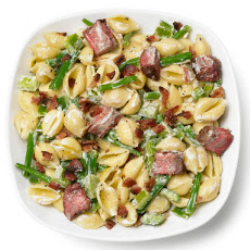 Pasta Salad With Steak, Bell Pepper, Green Beans and Bacon