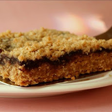 Fruit-Filled Oatmeal Bars