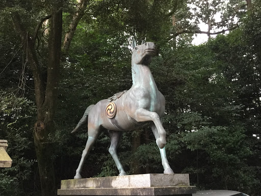 宇佐神社のお馬