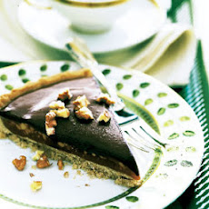 Caramel-Walnut Tart with Chocolate Glaze