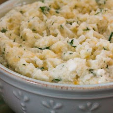 Mashed Cauliflower with Cheese and Dill