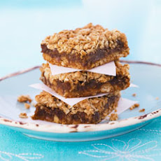 Snackin' Date Squares