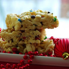 Marshmallow Crisp (Microwave Rice Krispies Squares)