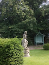 Skulptur im Garten