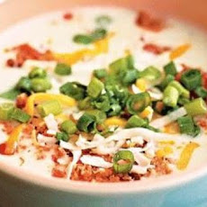 Cheddar potato-beer soup with shredded ham