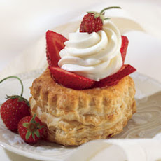 Amaretto Cheesecakes In Pastry Shells