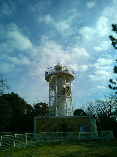 初島灯台