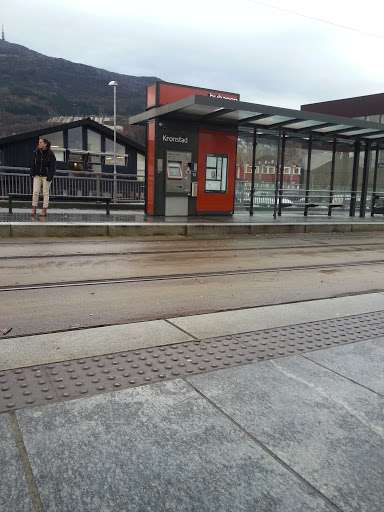 Kronstad Light Rail Stop