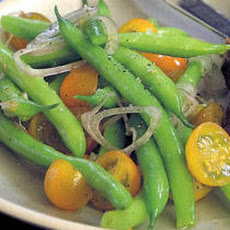 Green Bean, Tomato, and Shallot Salad Recipe