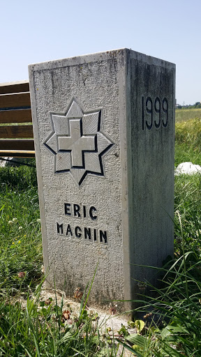 Borne Eric Magnin