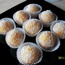 Coconut Apricot Balls