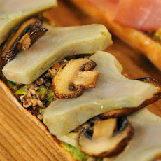 Open-Faced Baguette with Mushrooms and Artichokes