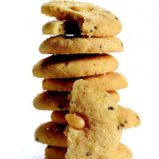 Pine-Nut Cookies with Rosemary