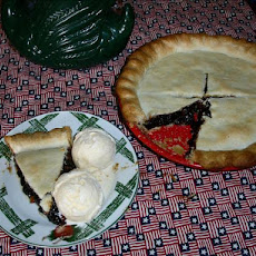 Old Fashioned Raisin Pie