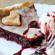 Warm Blackberry Pie Sundaes