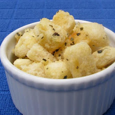 Seasoned Croutons