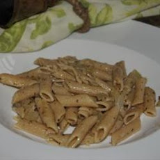 Rosemary Pasta in Roasted Garlic Sauce