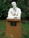 Памятник Тимирязеву К.А.