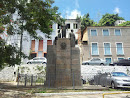 Monumento Manoel Vitorino