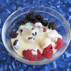 Fresh raspberries with white chocolate-lemon ganache