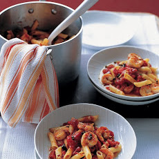Spicy Shrimp and Tomato Pasta